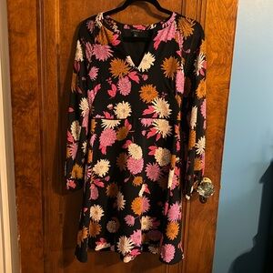 Ann Taylor Black and Autumnal Floral Dress w/ Chiffon Sleeves Size 0
